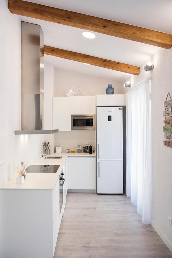 Lovely And Bright Apartment In The Heart Of Banyoles Exterior foto