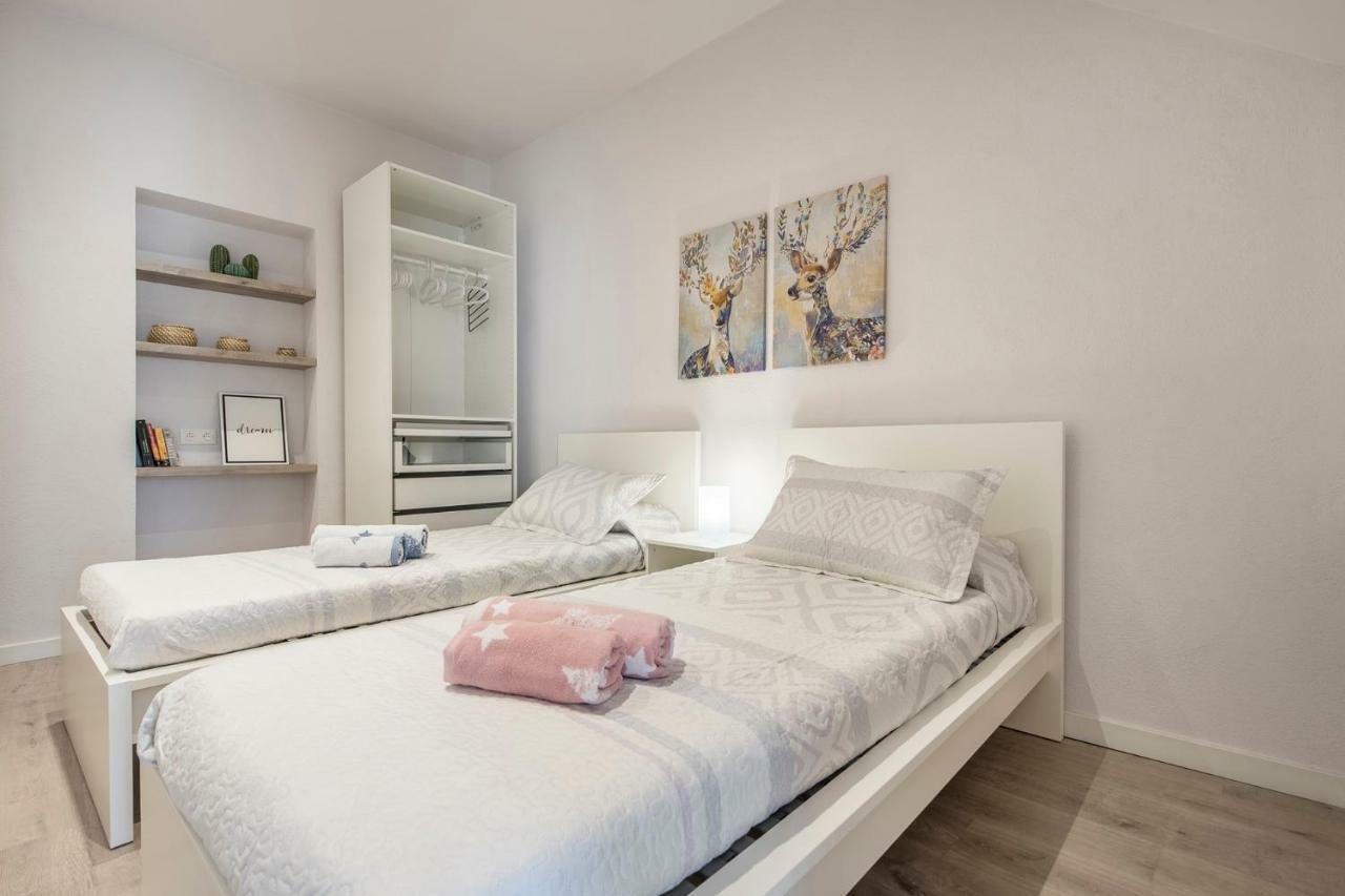 Lovely And Bright Apartment In The Heart Of Banyoles Exterior foto
